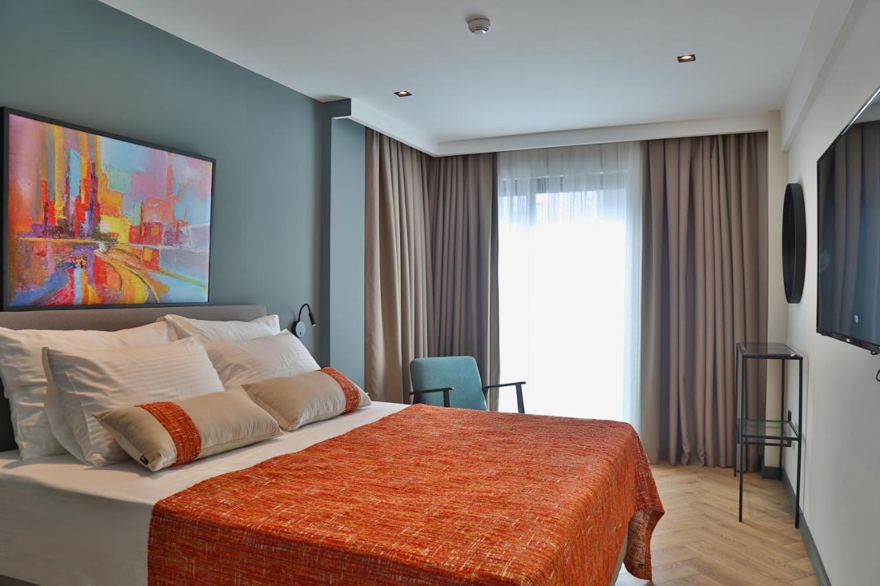 In The Middle Hotel Antalya Luaran gambar