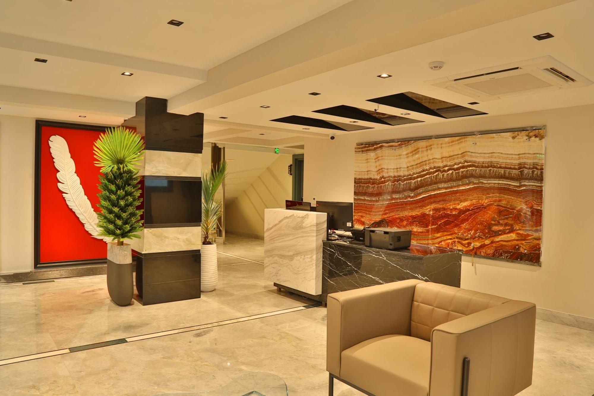 In The Middle Hotel Antalya Luaran gambar